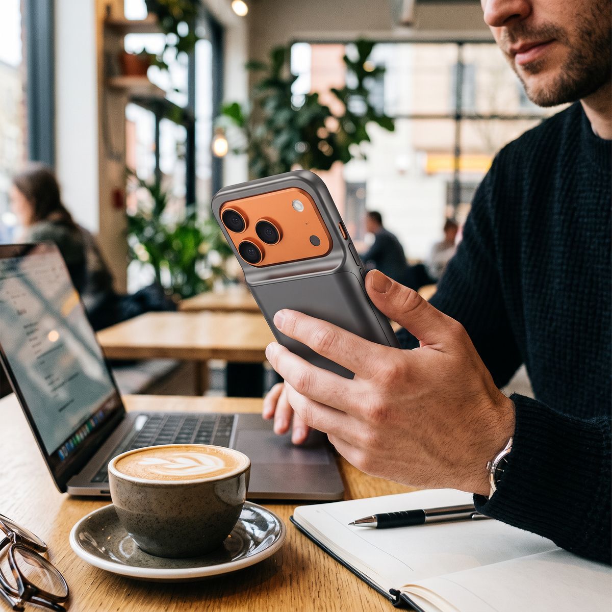 AI lifestyle - Smart Battery Charger Case for iPhone - For 17 Pro